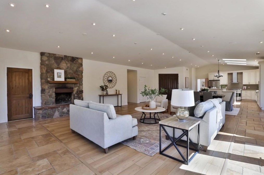 4096 Old Orchard Ln, Bonita CA  91902-2337 exterior