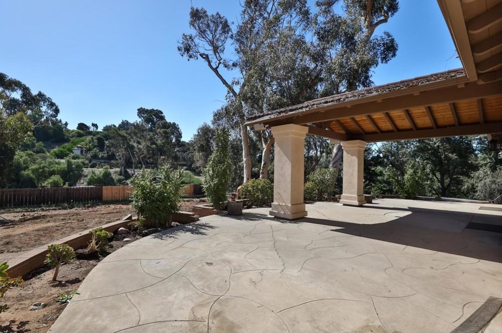 4096 Old Orchard Ln, Bonita CA  91902-2337 exterior