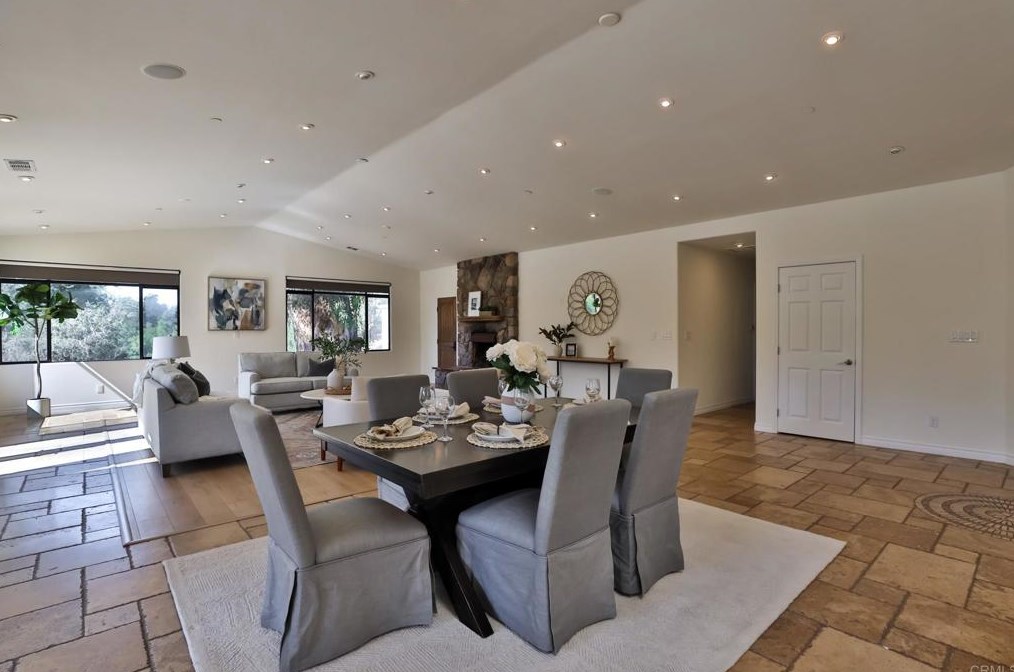 4096 Old Orchard Ln, Bonita CA  91902-2337 exterior