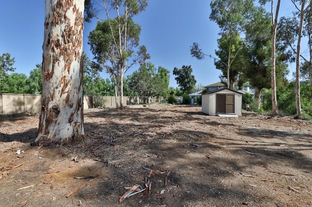 4096 Old Orchard Ln, Bonita CA  91902-2337 exterior