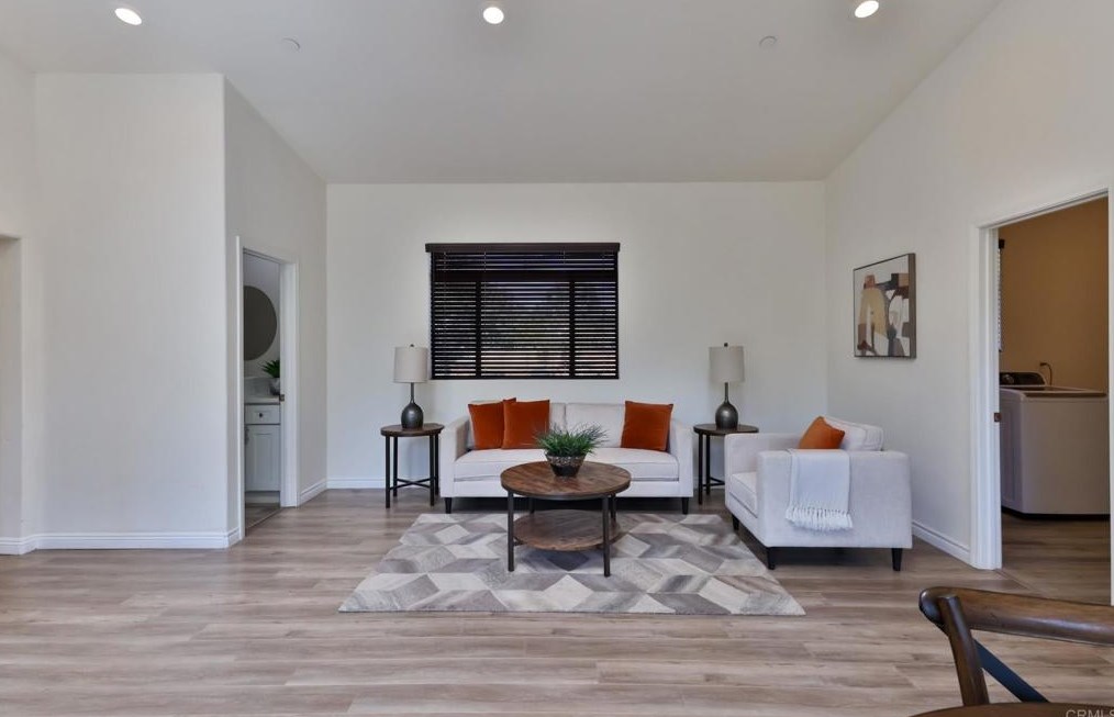 4096 Old Orchard Ln, Bonita CA  91902-2337 exterior