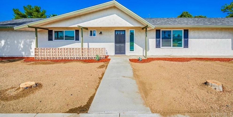 201 Downen Ave, Hemet, CA 92543-4001