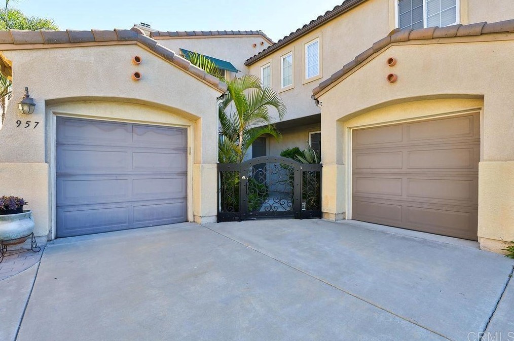 957 Wind Cave Pl, Chula Vista, CA 91914-3613