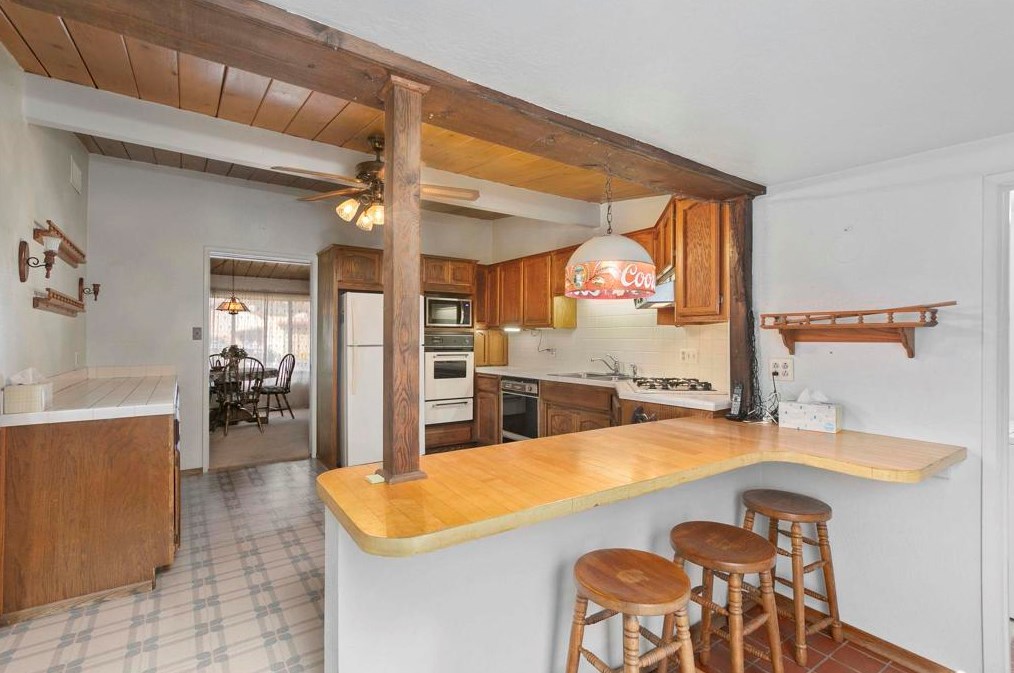 919 S Mollison Ave, El Cajon, CA 92020