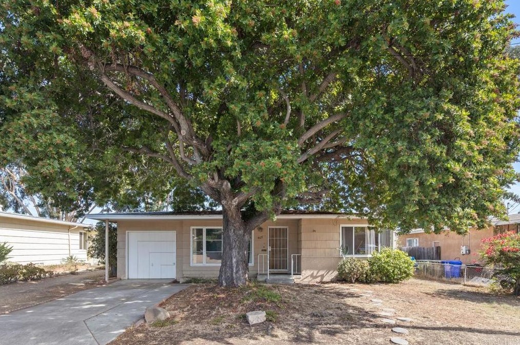 4617 Terry Ln, La Mesa, CA 91942
