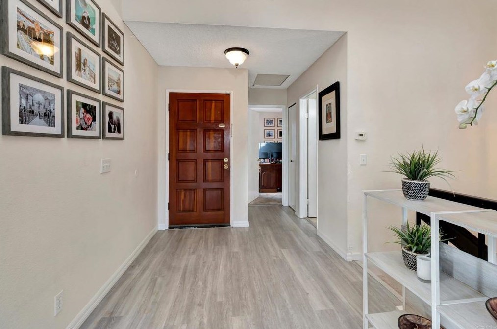 1526 Apache Dr, Chula Vista CA  91910-8100 exterior