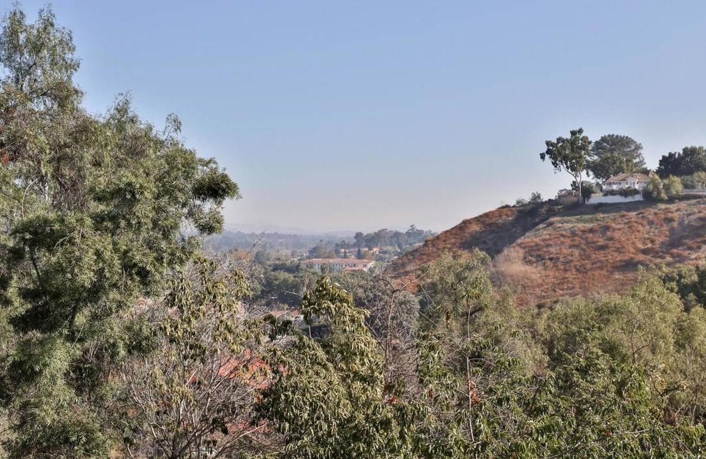 4301 Lynwood Dr, Chula Vista, CA 91910-3226