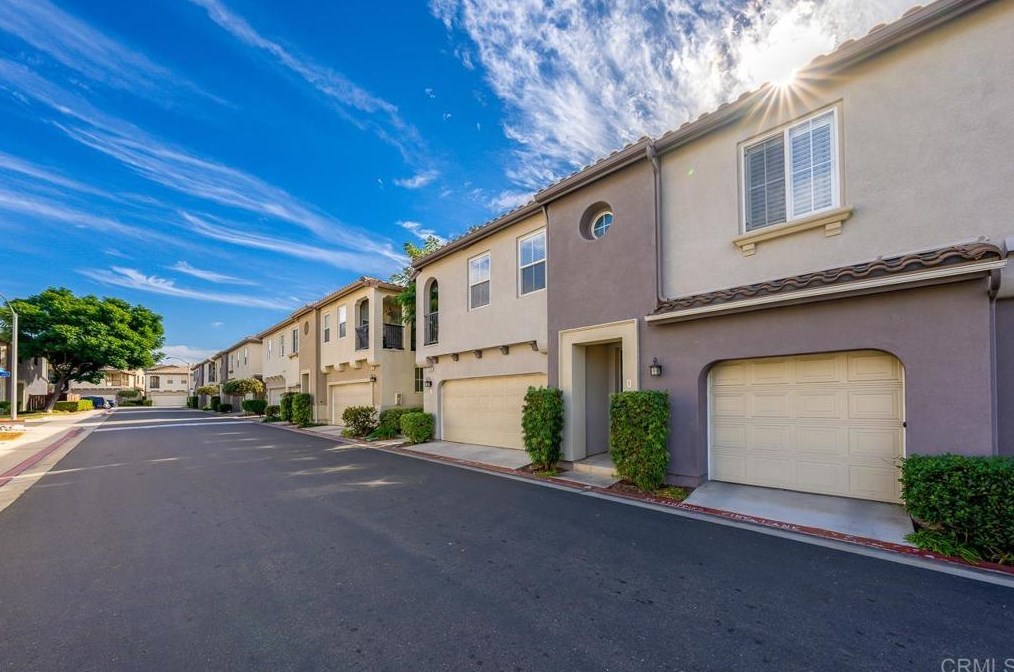 1526 Bluffside Dr, Chula Vista, CA 91915-1697
