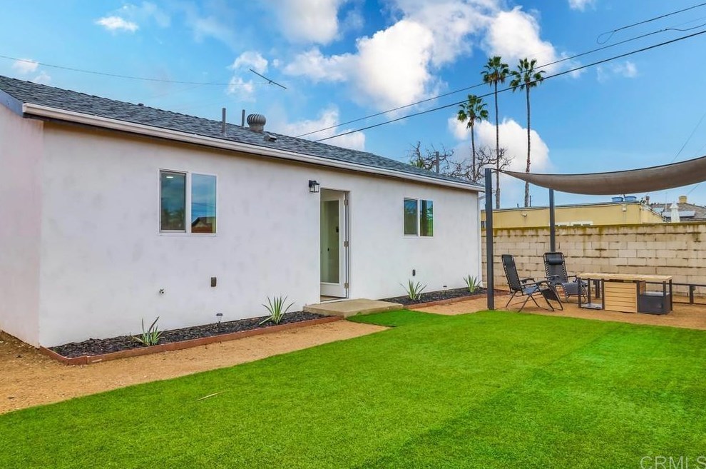 1086 Madison Ave, Chula Vista CA  91911-1614 exterior