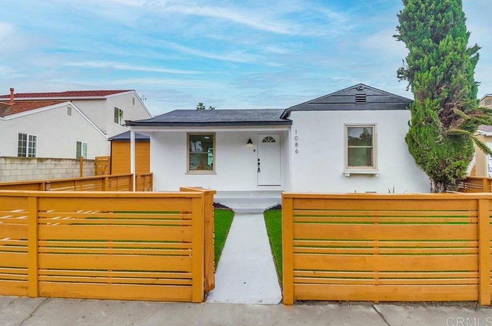 1086 Madison Ave, Chula Vista CA  91911-1614 exterior