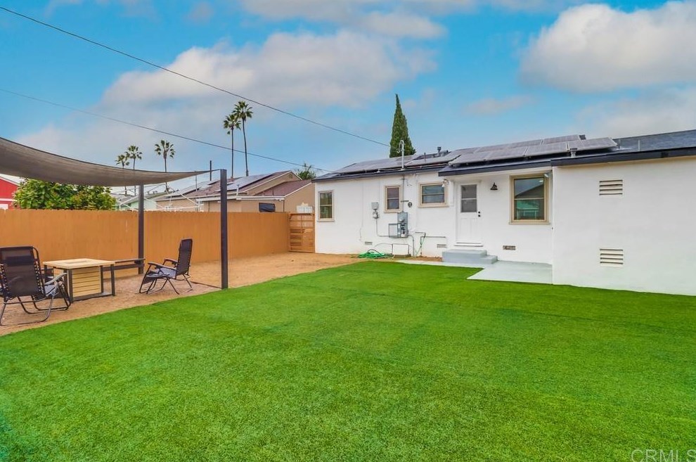 1086 Madison Ave, Chula Vista CA  91911-1614 exterior