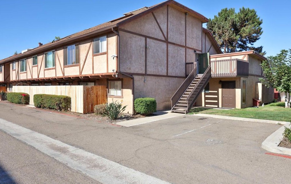 465 4th Ave #5, Chula Vista, CA 91910