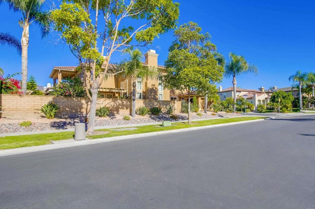 788 Iron Horse Pl, Chula Vista, CA 91914-2505