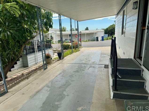 1925 Otay Lakes Rd, Chula Vista CA  91913-3103 exterior