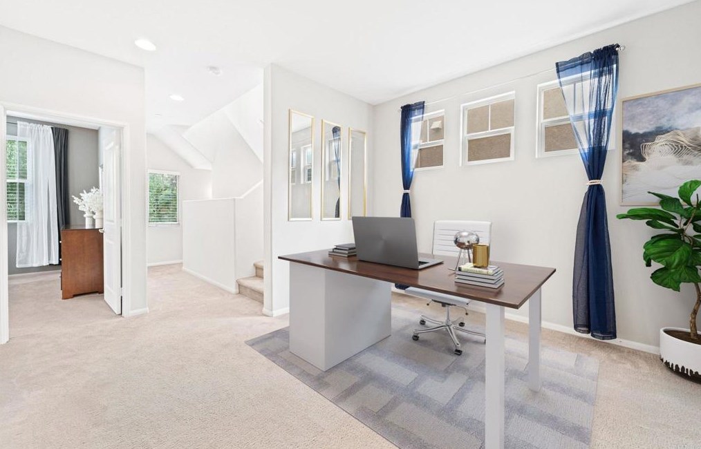 1817 Olive Green St, Chula Vista CA  91913-8305 exterior