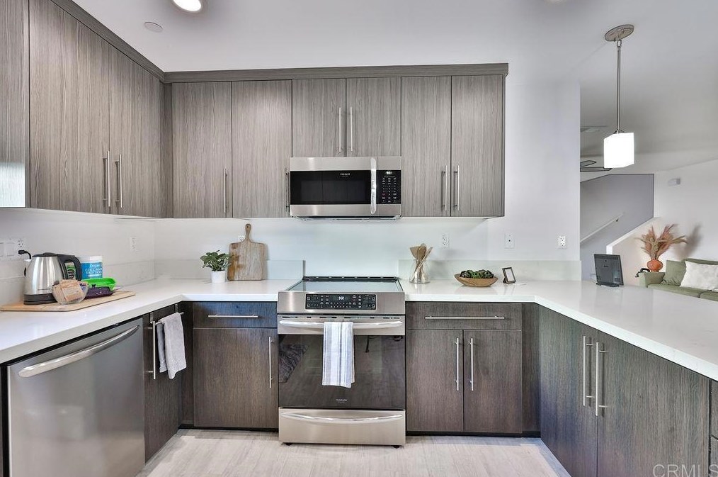 1139 2nd Ave, Chula Vista CA  91911-3317 exterior