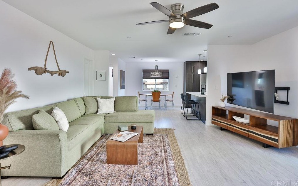 1139 2nd Ave, Chula Vista CA  91911-3317 exterior