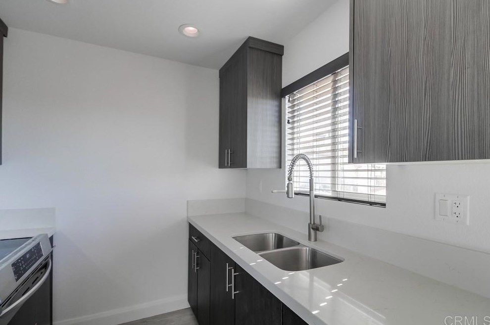 1139 2nd Ave, Chula Vista CA  91911-3317 exterior