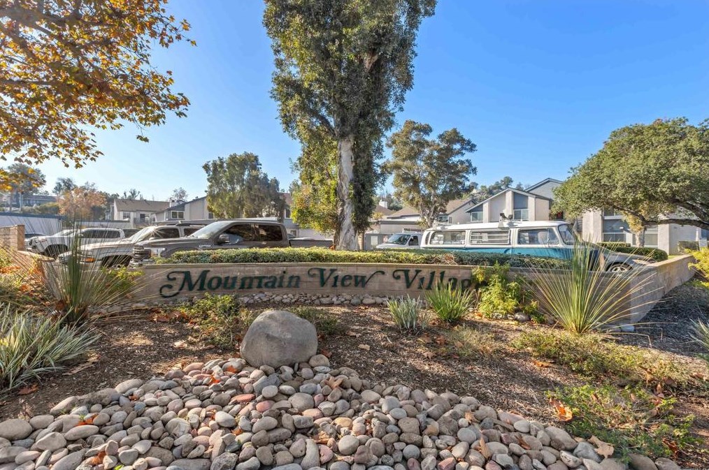 1488 Gustavo St, El Cajon CA  92019-3227 exterior