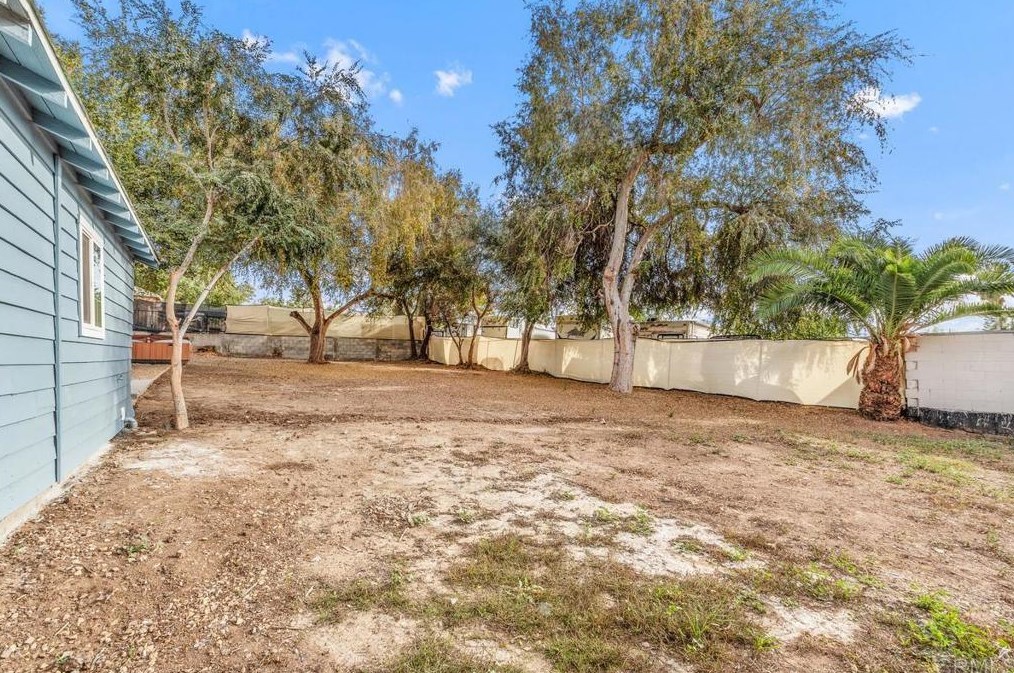 9039 Koonce Dr, Spring Valley CA  91977-2150 exterior