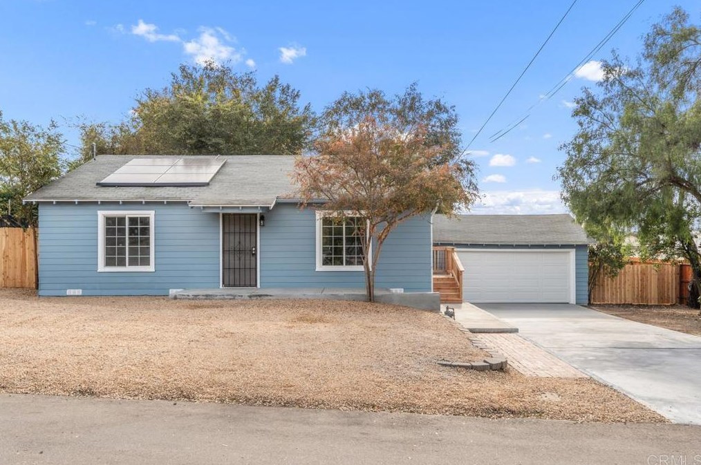 9039 Koonce Dr, Spring Valley CA  91977-2150 exterior