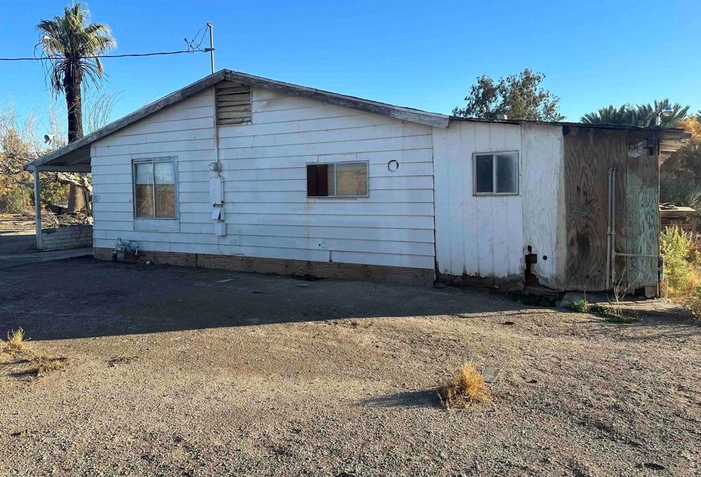 251 Ward St, Blythe, CA 92225