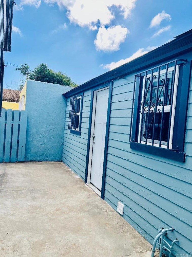 406 G Ave, National City, CA 91950