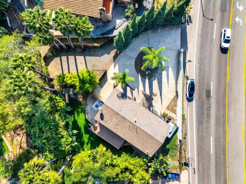 4215 Avocado Blvd, La Mesa, CA 91941
