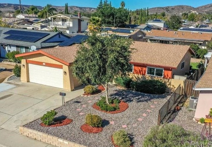 8450 Carlton Oaks Dr, Santee, CA 92071