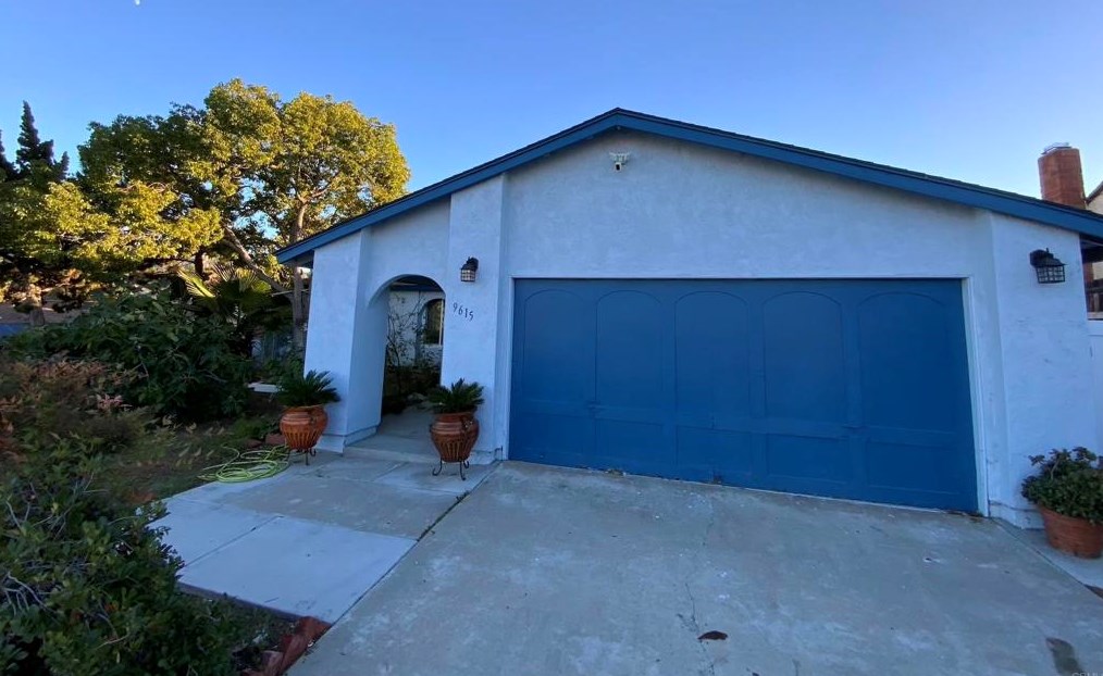 9615 San Diego St, Spring Valley CA  91977-6044 exterior