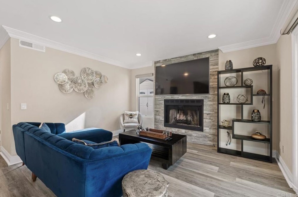 600 Redlands Pl, Bonita CA  91902-4014 exterior