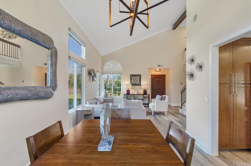 600 Redlands Pl, Bonita CA  91902-4014 exterior