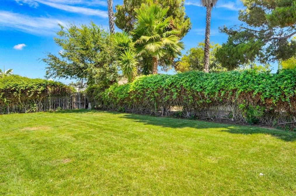 903 Jamacha Rd, El Cajon CA  92019-3203 exterior