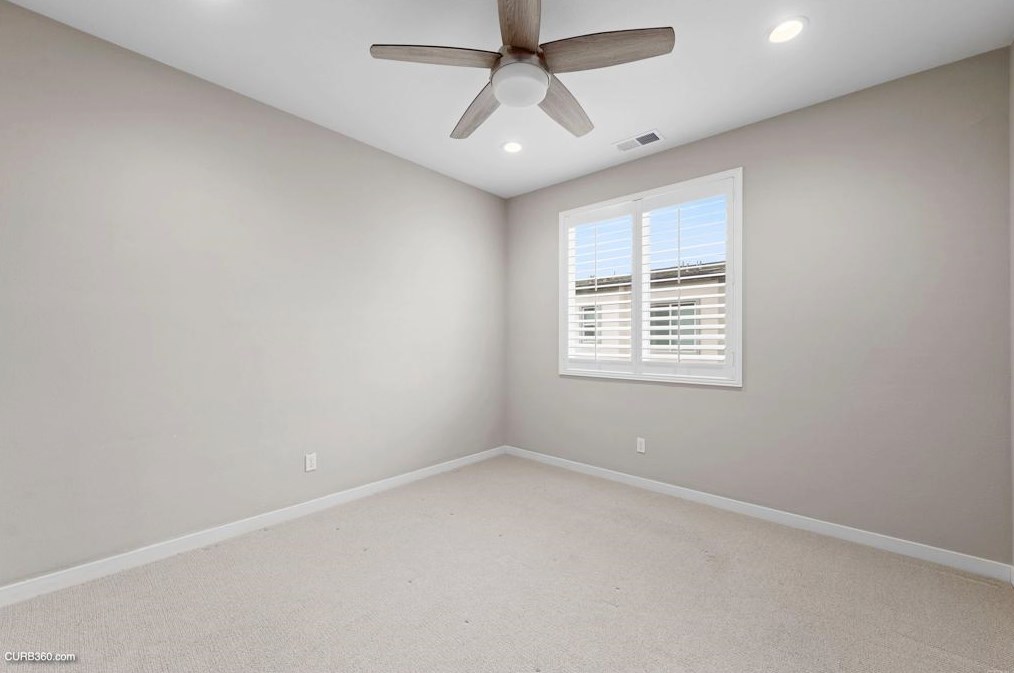 2601 Cranston Dr, Escondido CA  92025-7381 exterior