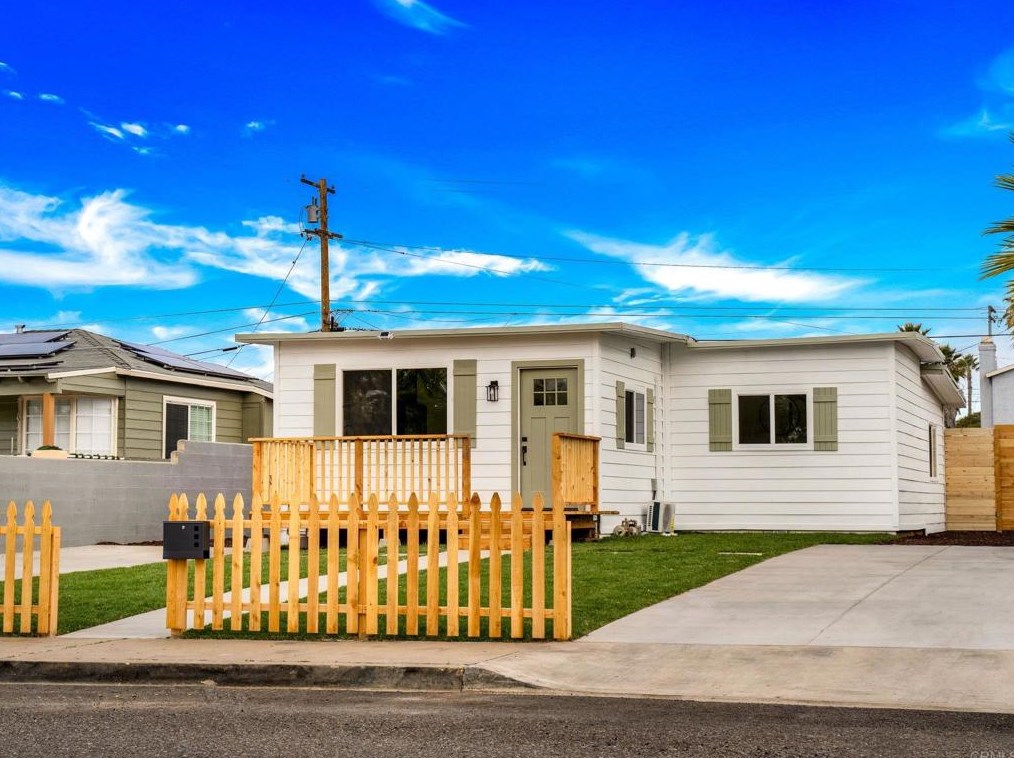 212 Montgomery St, Chula Vista, CA 91911