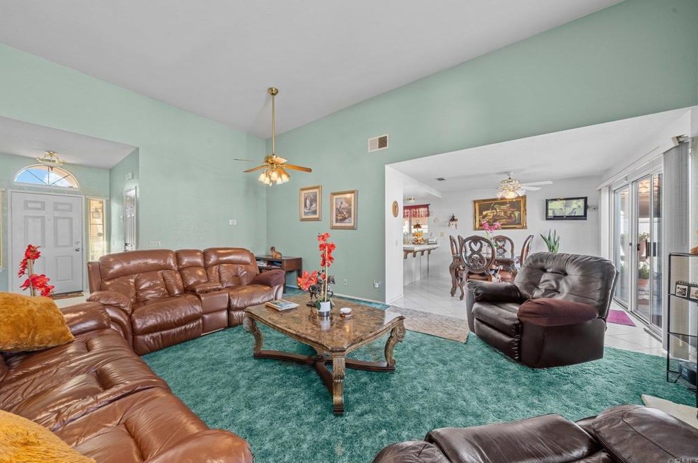 2616 Las Brisas Way, Hemet CA  92545-1580 exterior