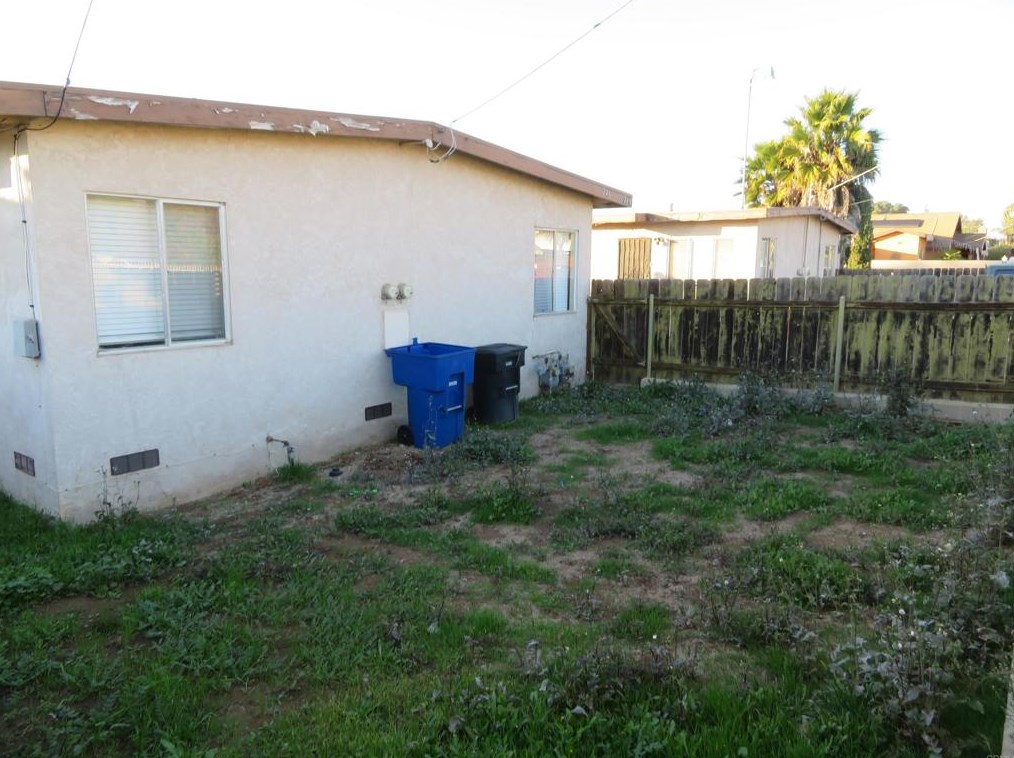 234 Date St, Chula Vista CA  91911-6207 exterior