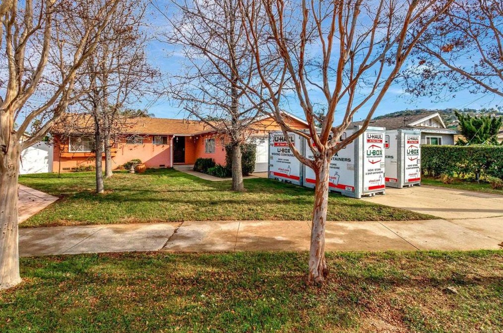 641 Bighorn Ct, El Cajon, CA 92019-2166