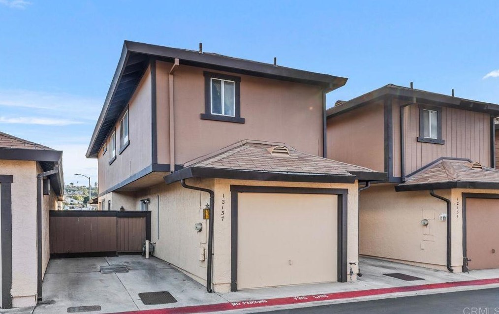 12137 Tangelo Dr, Lakeside, CA 92040