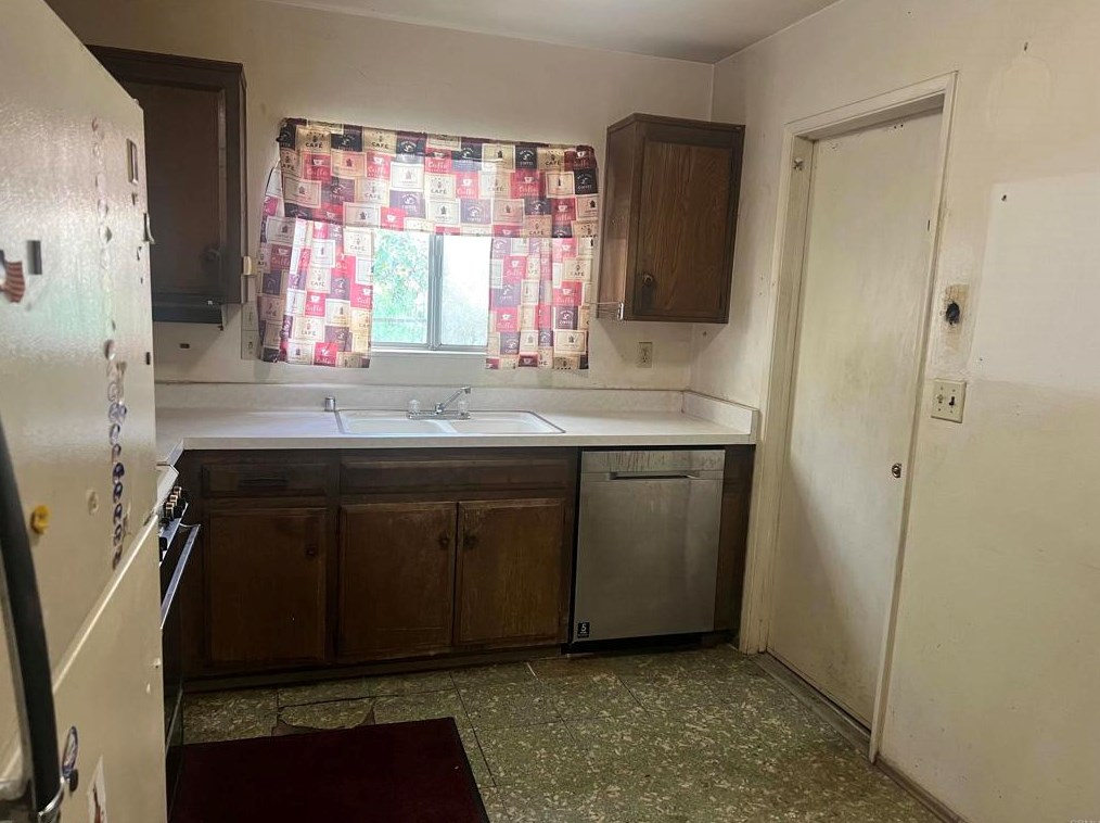 1599 Olive Ave, Chula Vista, CA 91911-5642
