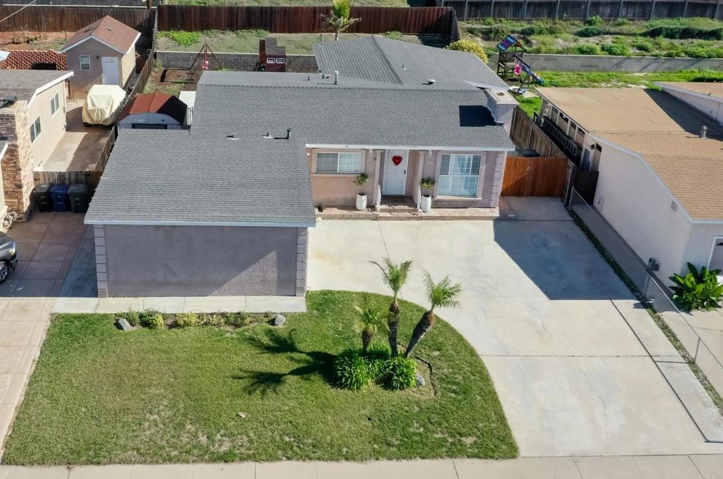1139 Cuyamaca Ave, Chula Vista CA  91911-3505 exterior
