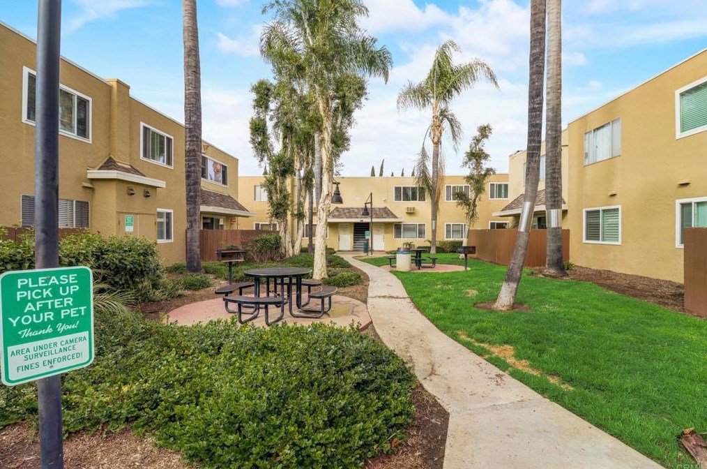 455 Ballantyne #20, El Cajon, CA 92020