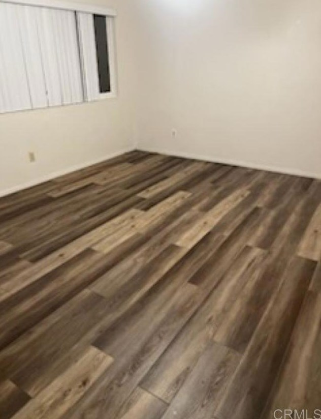 343 Claydelle Ave, El Cajon CA 92020-4533 exterior