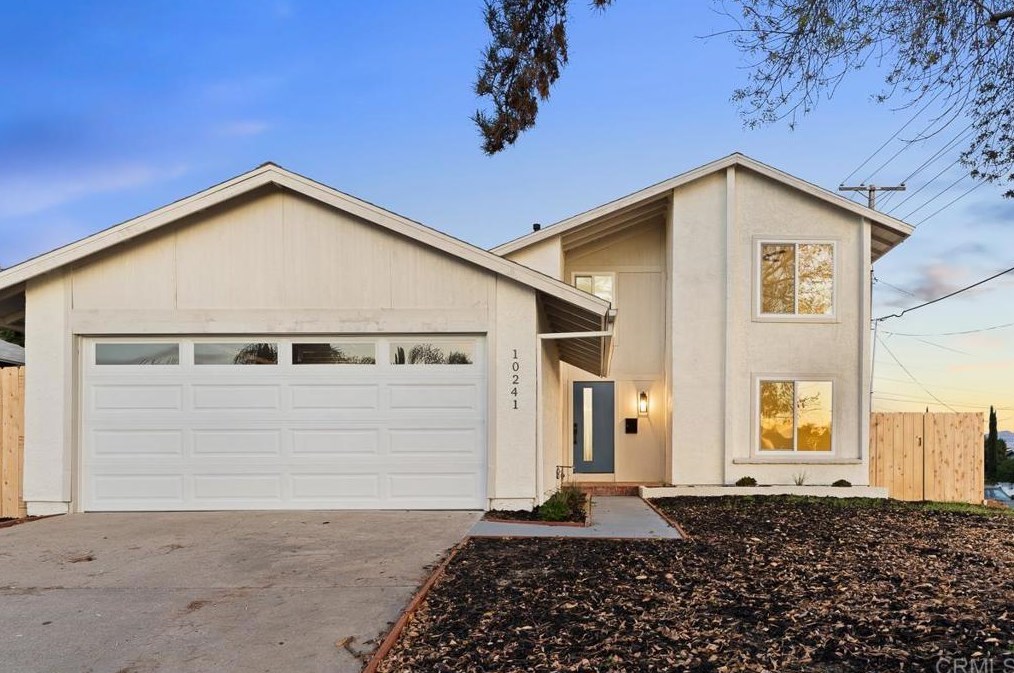 10241 Escadera Dr, Lakeside, CA 92040