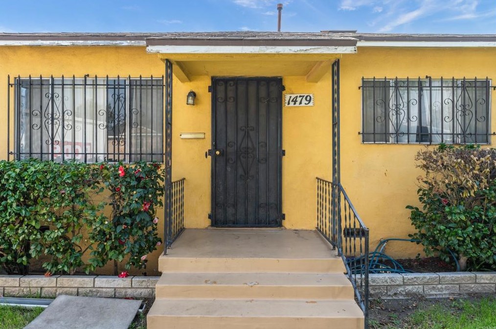 1479 Evans St, San Bernardino, CA 92411-1719