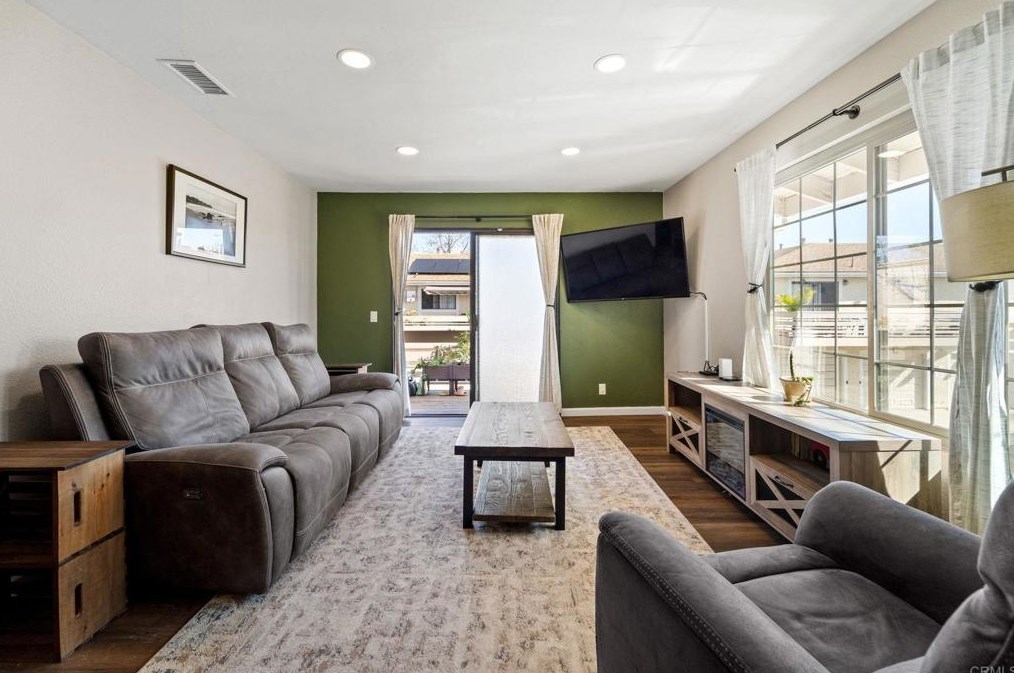8855 Tamberly Way #d, Santee, CA 92071