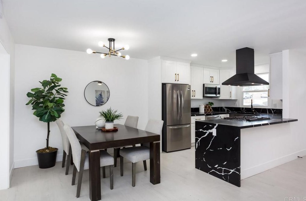 8859 Crestmore Ave, Spring Valley CA  91977-4739 exterior
