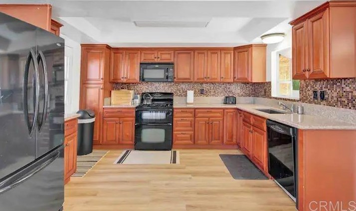 1140 E El Norte Pkwy, Escondido, CA 92027