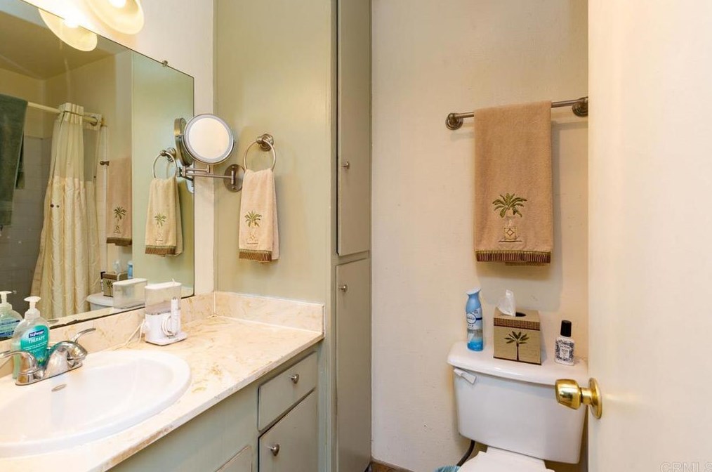 13182 Pam Ln, Lakeside CA  92040-3330 exterior