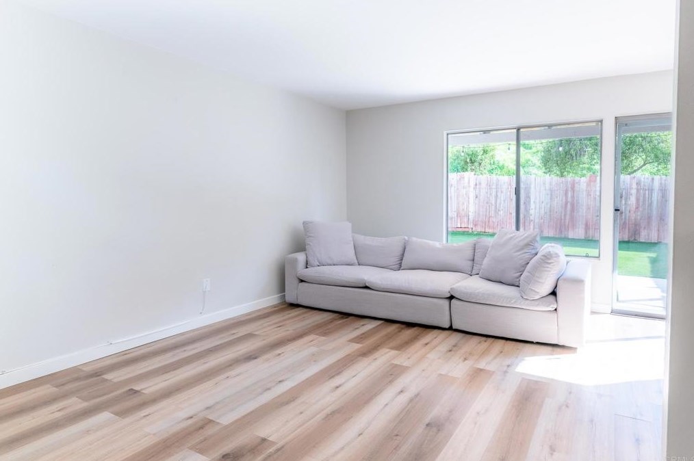 8903 Ildica St, Spring Valley CA  91977-3533 exterior